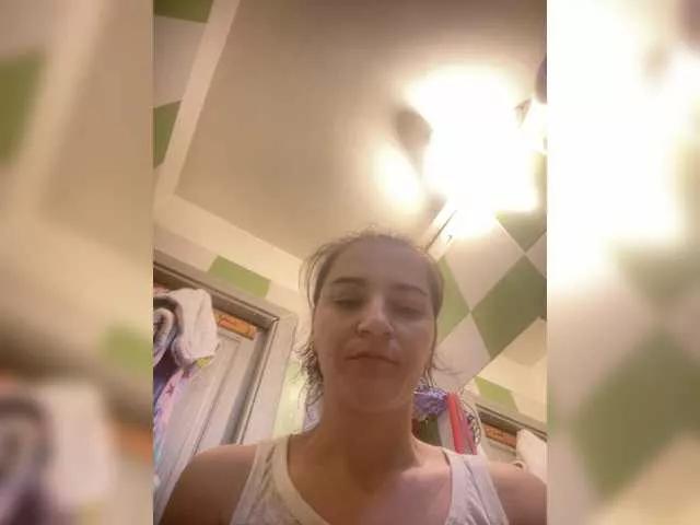 Maya101 from BongaCams