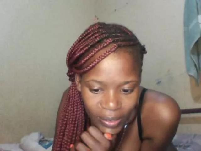 MidnightN0 from BongaCams