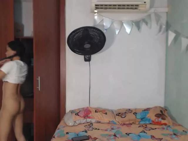 Discover BongaCams's Nicolle-sanders nicolle-sanders from BongaCams