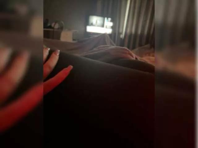 Poli01 on BongaCams 