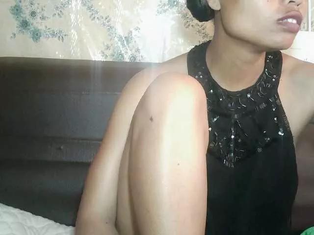 Masturbate to Pussy01lips, she wants to masturbate for you Pussy01lips from BongaCams