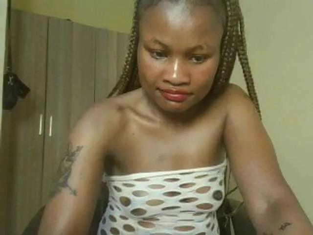 queenivy from BongaCams