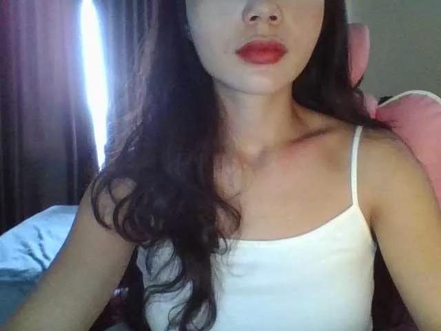 Rinta98 on BongaCams
