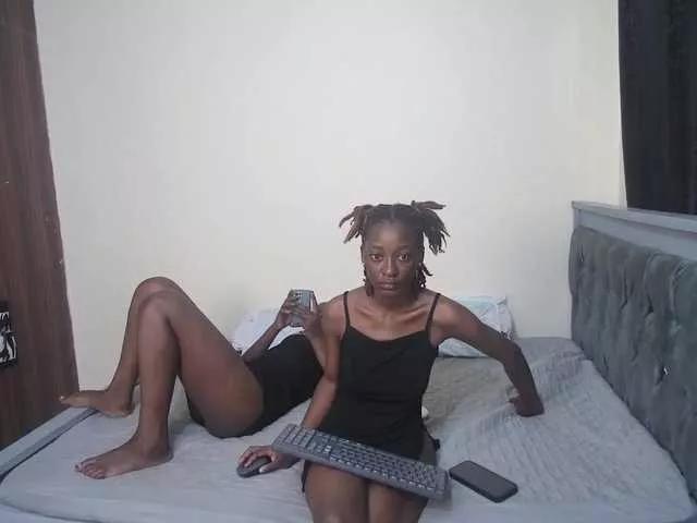 Robin109 from BongaCams