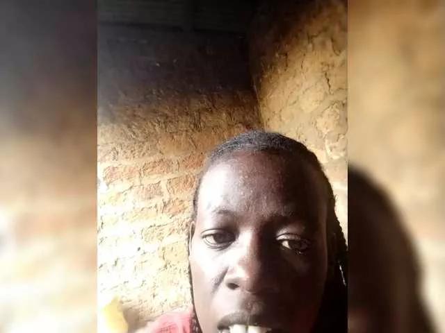 RosieShelly from BongaCams