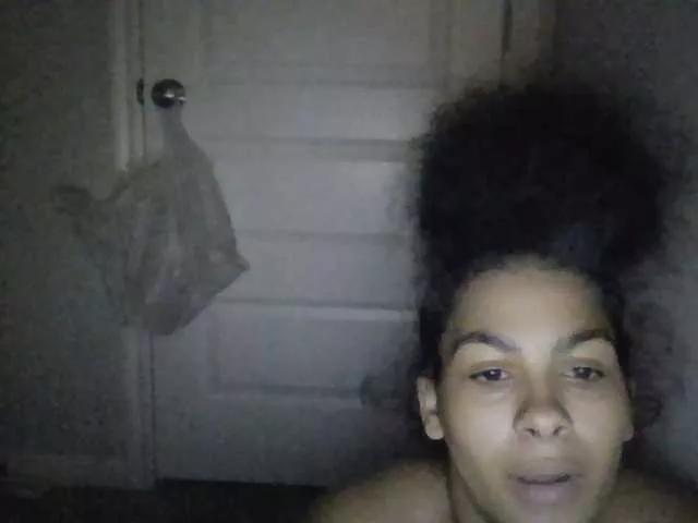 SapphireDior from BongaCams