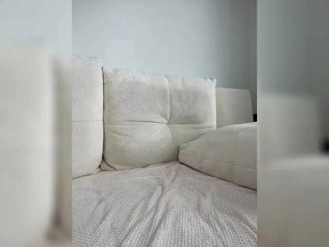 Sweetgirl-11 from BongaCams