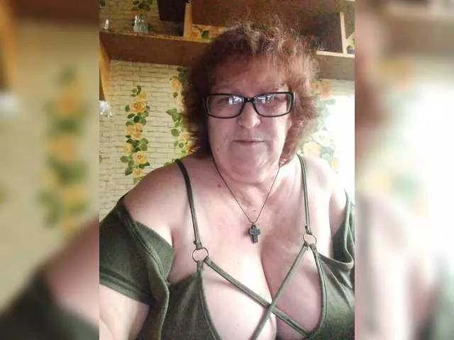 TUTSI6 from BongaCams