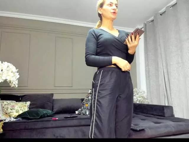 UnforseenLand from BongaCams