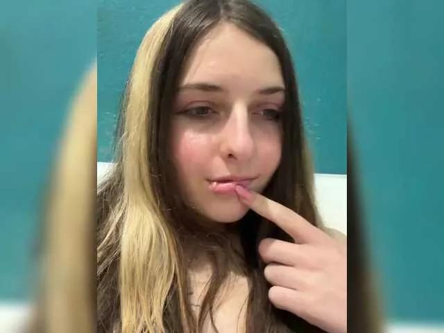 Cute VelvetMoon11 wants you to fuck her body now VelvetMoon11 from BongaCams