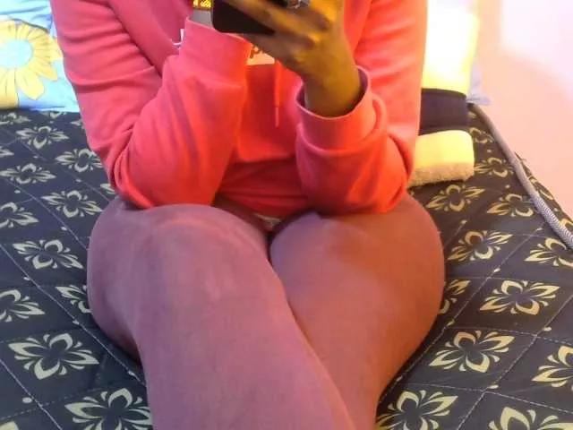 Winnie112 on BongaCams
