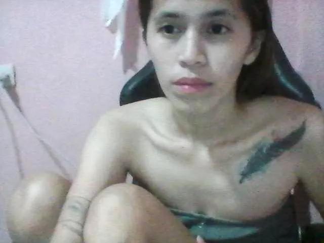 YourMochii from BongaCams