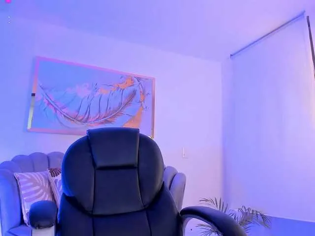 ZoePresley1 — make me squirt hard GOAL: DEEPTHROAT+ SQUIRT@remain 