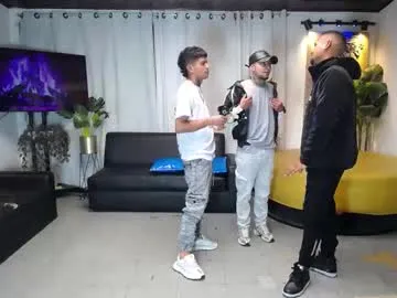 1pushman — FUCK HARD  The show has started!  Each token adds another 2 seconds to the show!  Don't let the timer run out, or the show will be hidden!