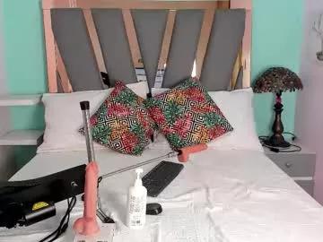 Check out cute camwhore _lemmon_ _lemmon_ from Chaturbate