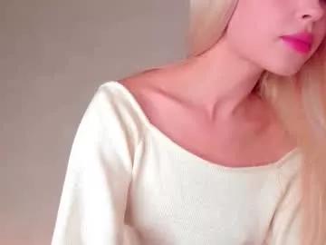 _lilou from Chaturbate