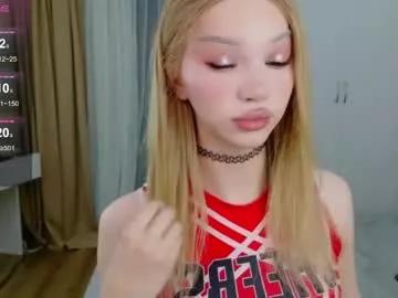 Join hot camslut _paprika _paprika from Chaturbate