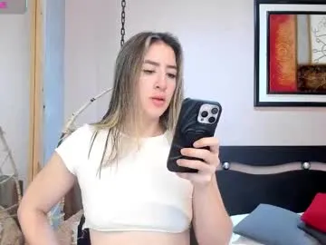 _sofia_cruz — GOAL: Bounce Ass With Oil  [200 tokens remaining] Hey lover! Be careful, my ass will be your addiction--  -     // #bigass #squirt #young #anal  #latina