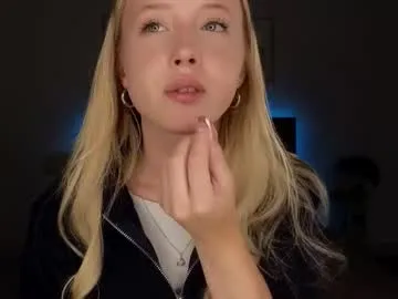 adele_armas