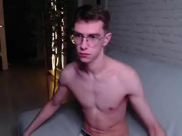 alfie_evanss from Chaturbate