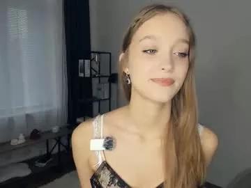Join naked camslut Alicemelison alicemelison from Chaturbate