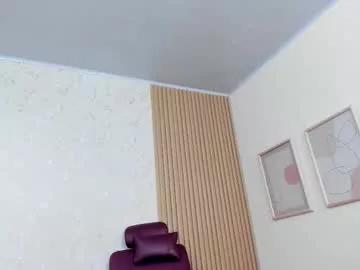 Masturbate to 19 years old amelia_adms from Chaturbate amelia_adms from Chaturbate