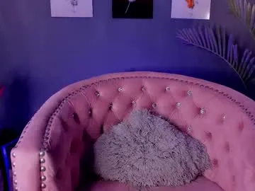 amy_e — Current Goal: Spread my tigth pussy  at 111 tokens -- Let's end the week off right with some big orgasms today  / 38 tk for ramdon level / IG: amy1_evans #latina  #squirt  #anal #natural #fitness [5