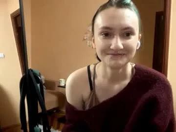 arieluthe from Chaturbate