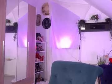 Gorgeous Artofboobs wants you to fuck her body now artofboobs from Chaturbate