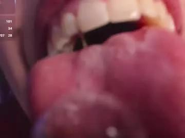 bri_von_dhara_ from Chaturbate