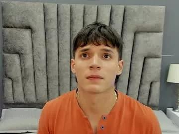 bruno_bellini from Chaturbate