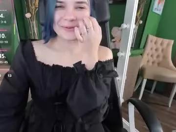 Hot Caitlin_crazy wants you to fuck her body now caitlin_crazy from Chaturbate