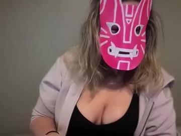 carabou11 from Chaturbate