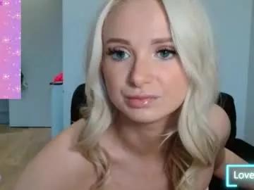 Checkout 28 years old chelseablondeuk from Chaturbate chelseablondeuk from Chaturbate