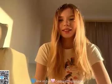 Chaturbate Chloe_show chloe_show from Chaturbate