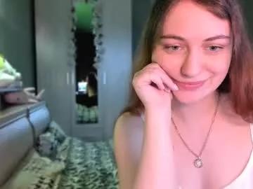 cutemivi from Chaturbate