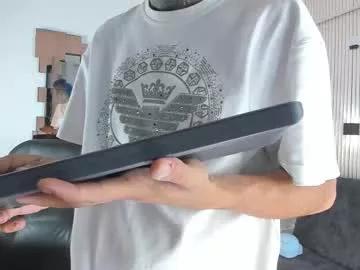 darwin_ggh from Chaturbate