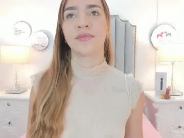 debora_scoot — GOAL: Make me happy on Valentine's Day [1000 tokens remaining] lets play, cum together  #bigpussylips #latina #bigass #smalltits #squirt