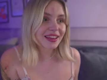 deltaaurora_ from Chaturbate