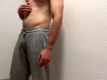 dertom_xxx from Chaturbate