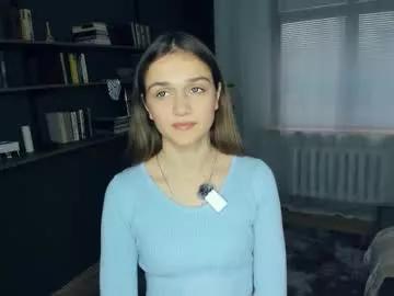 destiebestie from Chaturbate