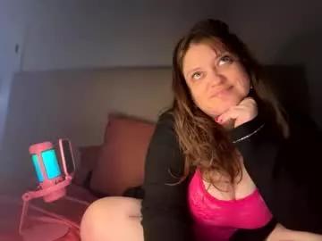 dr_renae_luxee from Chaturbate