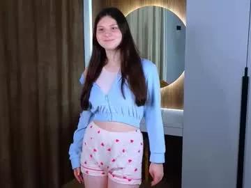 dwanasjostrom from Chaturbate