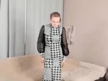 emelinereasor from Chaturbate