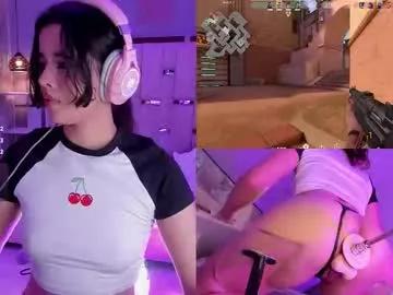 evelynluxye from Chaturbate