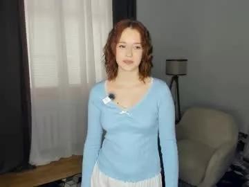 glammy_too from Chaturbate