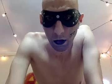 Check out Handsomealfie, he wants to masturbate for you handsomealfie from Chaturbate