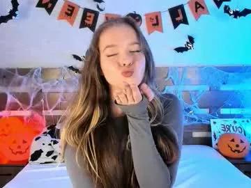 hazelmorris from Chaturbate