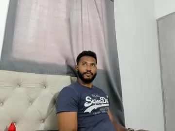 jason_fenix — oil on my chest [40 tokens left] #ebony  , #beard , #bbc , #muscle  , #uncut