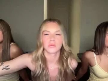 kenziesmithh from Chaturbate